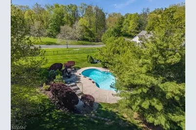 9 Hawk Dr, Raritan Township, NJ 08551 - Photo 38