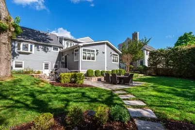 216 Sunset Ave, Westfield, NJ 07090 - Photo 44