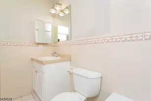 643 Old Dover Rd, Parsippany, NJ 07950 - Photo 16