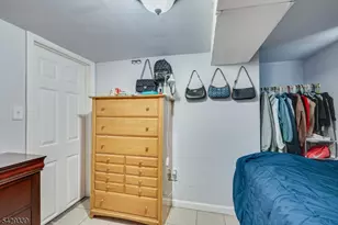31 Romney Rd, Bound Brook, NJ 08805 - Photo 26