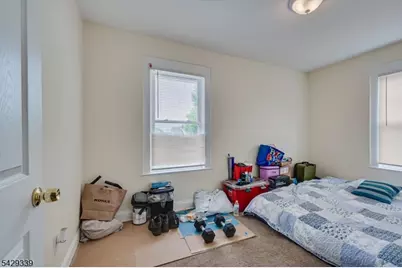 31 Romney Rd, Bound Brook, NJ 08805 - Photo 18
