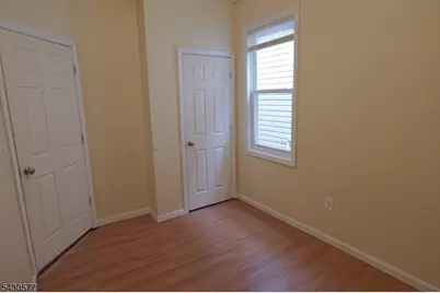 84 Scheerer Ave, Newark, NJ 07112 - Photo 8