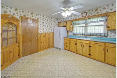 55 New Amwell Rd, Hillsborough Township, NJ 08844 - Photo 10