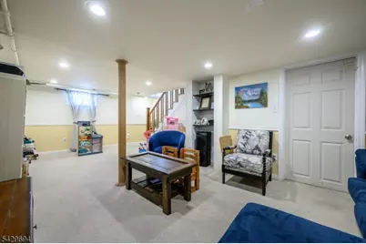 49 Colonial Dr, Clark Township, NJ 07066 - Photo 22