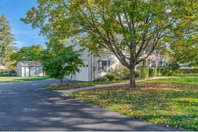 9 Liberty Rd, Bernardsville, NJ 07924 - Photo 2
