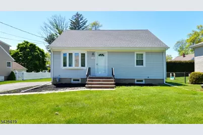 113 Stanley Ct, North Haledon, NJ 07508 - Photo 1