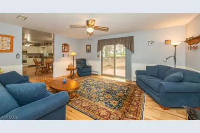4 Lisa Ct, Roxbury Township, NJ 07876 - Photo 12
