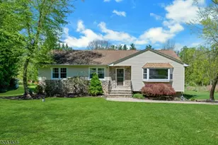 11 Lawrence Rd, Randolph Township, NJ 07869 - Photo 1