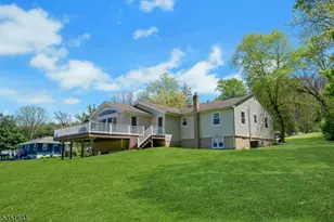 11 Lawrence Rd, Randolph Township, NJ 07869 - Photo 2