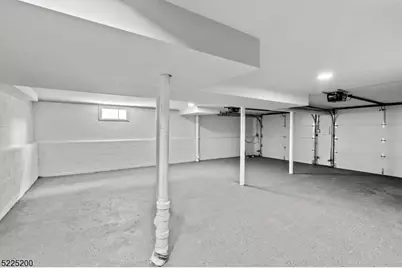 227 N 11 #2, Kenilworth, NJ 07033 - Photo 16