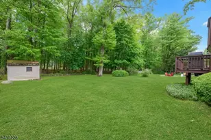92 Louis St, Hanover Township, NJ 07981 - Photo 20
