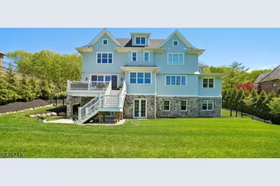 132 Hartshorn Dr, Millburn, NJ 07078 - Photo 6