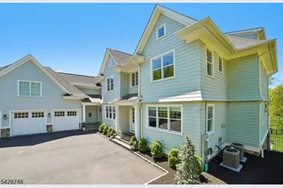 132 Hartshorn Dr, Millburn, NJ 07078 - Photo 4