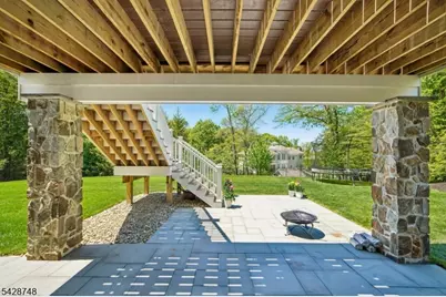 132 Hartshorn Dr, Millburn, NJ 07078 - Photo 12
