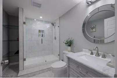 29 Deer Path Cir, Green Brook Township, NJ 08812 - Photo 34