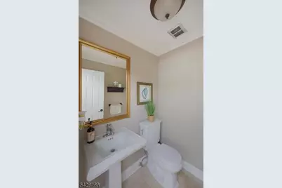 29 Deer Path Cir, Green Brook Township, NJ 08812 - Photo 22