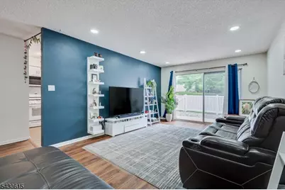 216 Amethyst Way, Franklin Township, NJ 08823 - Photo 12