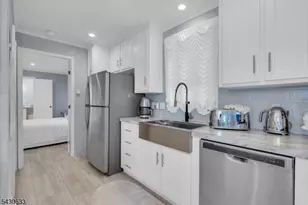 9 White Birch Park, Hampton Boro, NJ 08827 - Photo 18