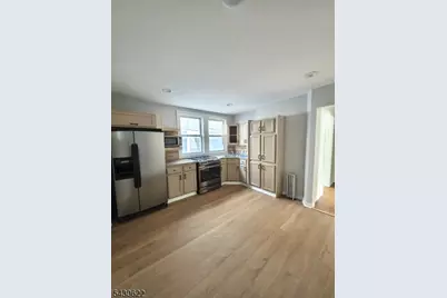 411 Chilton St, Elizabeth, NJ 07208 - Photo 10