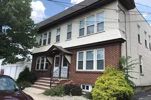 9 Schuyler Ct, Kearny, NJ 07032 - Photo 1