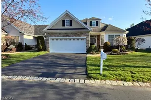 120 Crescent Way, Monroe Township, NJ 08831 - Photo 1