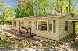 11 Overlook Dr, High Bridge, NJ 08829 - Photo 12