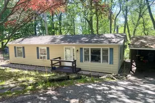 11 Overlook Dr, High Bridge, NJ 08829 - Photo 1