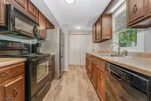 11 Overlook Dr, High Bridge, NJ 08829 - Photo 6
