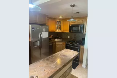 14-20 Jaques St #24, Elizabeth, NJ 07201 - Photo 2