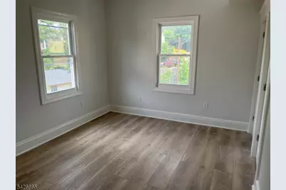 60 Hilton Ave Unit #2, Maplewood, NJ 07040 - Photo 12