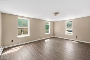 89 Main St, Sussex, NJ 07461 - Photo 10