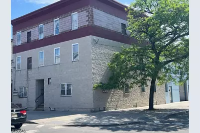 92 94 Pacific St, Newark, NJ 07105 - Photo 1