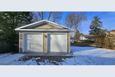27 Forest Rd, Mount Olive, NJ 07828 - Photo 16