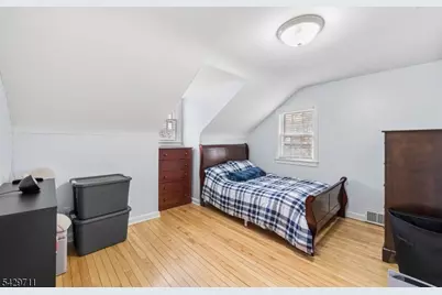 938 Liberty Ave, Union Township, NJ 07083 - Photo 18