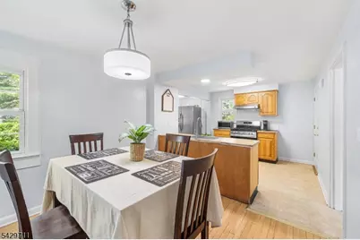 938 Liberty Ave, Union Township, NJ 07083 - Photo 8
