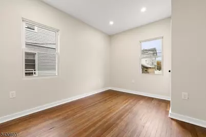 218 Ampere Pkwy #1, Bloomfield, NJ 07003 - Photo 12