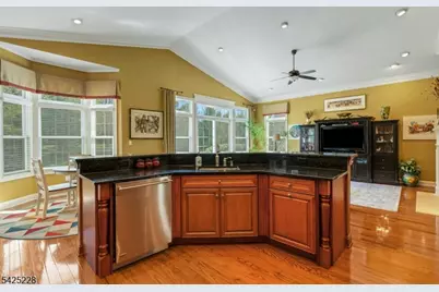 15 Johns Drive, Warren Township, NJ 07059 - Photo 16