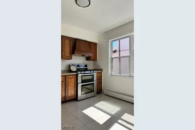 424 Dewitt St #1, Linden, NJ 07036 - Photo 4
