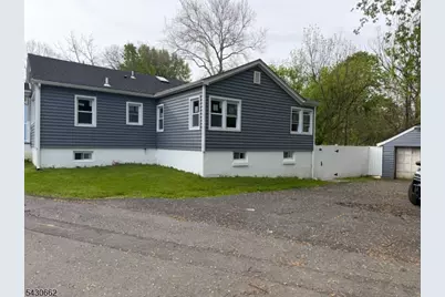 310 6th St, Belvidere, NJ 07823 - Photo 6