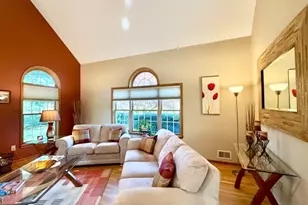 26 Poling Farm Ct, Montgomery Township, NJ 08502 - Photo 4