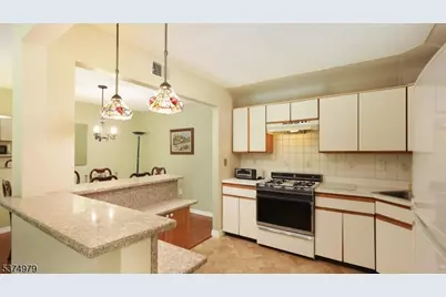 44 Crabapple Ln, Franklin Township, NJ 08823 - Photo 6