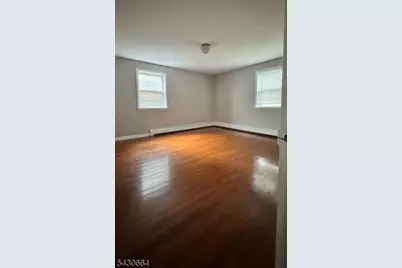 270 10th St #1, Palisades Park, NJ 07650 - Photo 10