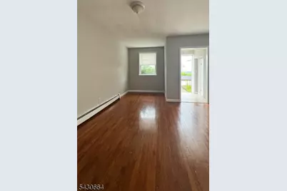 270 10th St #1, Palisades Park, NJ 07650 - Photo 4