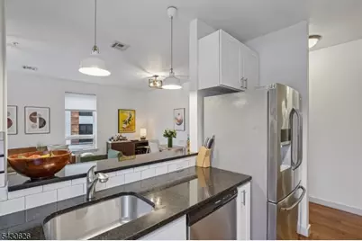 52 Lincoln Ave, City Of Orange Twp., NJ 07050 - Photo 22