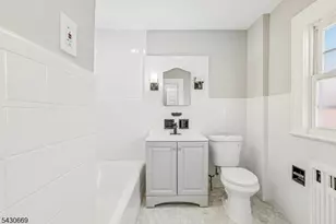 423 E Lincoln Ave, Roselle Park, NJ 07204 - Photo 14