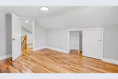 423 E Lincoln Ave, Roselle Park, NJ 07204 - Photo 10