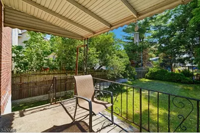 17 Fisher Ave, Bound Brook, NJ 08805 - Photo 4