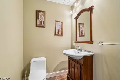 567 Mountain Ave, Springfield, NJ 07081 - Photo 28
