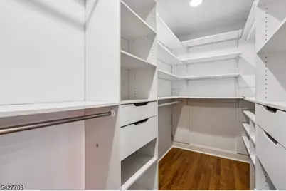 567 Mountain Ave, Springfield, NJ 07081 - Photo 16