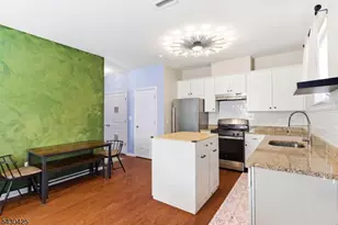 2 Bland Ct, Bloomfield, NJ 07003 - Photo 10